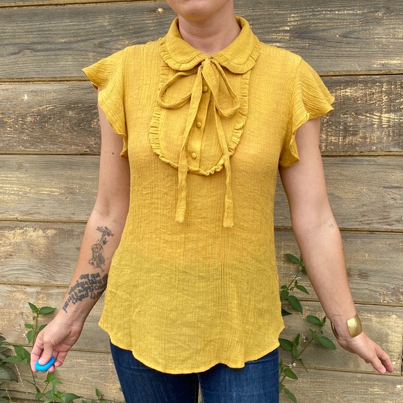 Sweet Wanderer Tops - Sweet Wanderer | tie front ruffle sleeve top